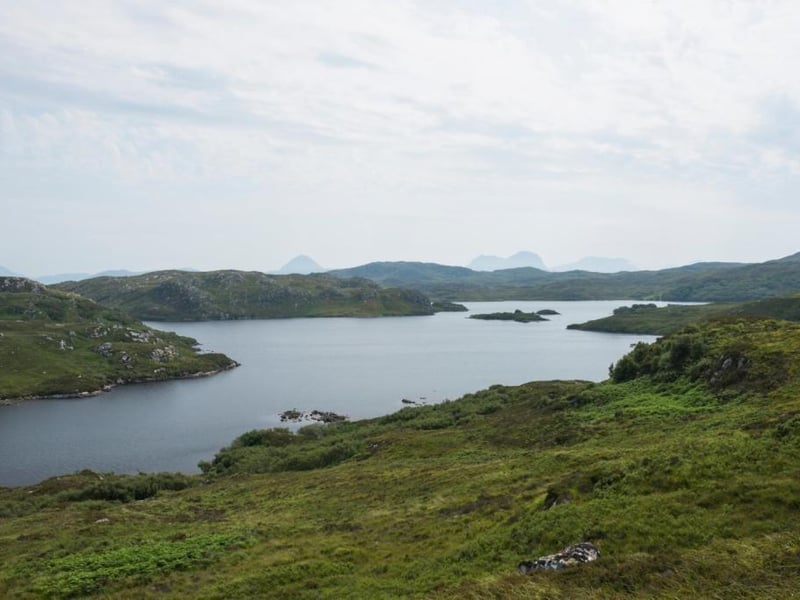 This small village is located at the head of the sea loch Loch Inver and sits on the coast in the Assynt district of Sutherland. This cute fishing village of striking mountains views, sandy beaches and unique wildlife.