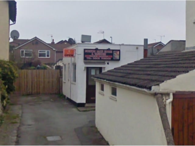 Madras Indian Takeaway, West End Road, Norton - one star.