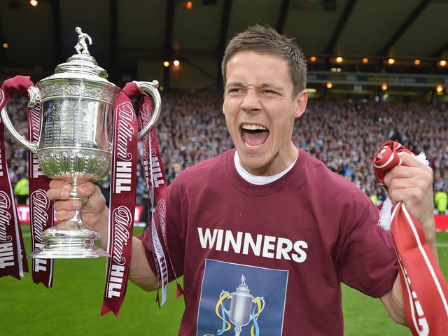 Former Hearts midfielder Ian Black has backed the Jam Tarts to lift the 2019/20 Scottish Cup, branding Celtic "all over the place". Black, who won the trophy in 2012, added: "Hearts will have a greater hunger because for many of their players it’ll be the first time they’ll have experienced it." (Daily Record)