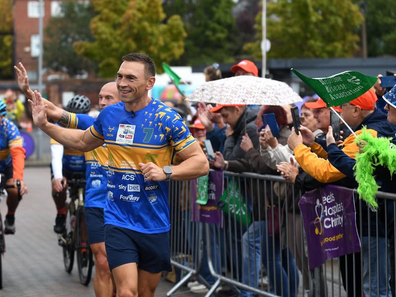 Sir Kevin Sinfield stopped at AMT Headingley, home of the Leeds Rhinos, on the fourth day of the challenge.