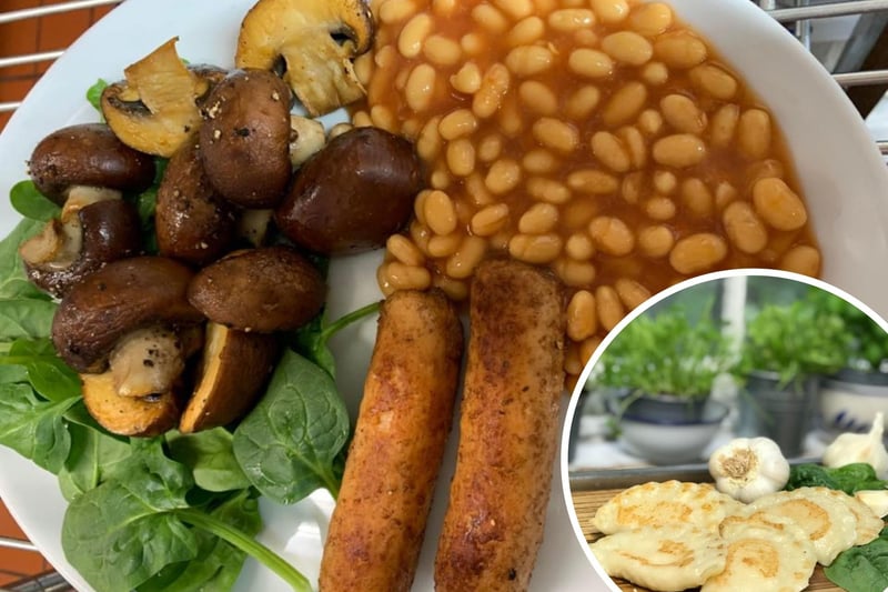 The Painted Rooster in Melville Place has been praised for its "excellent vegan breakfast" which includes vegan sausage, bacon, haggis, potato scone, hash browns, and much more.