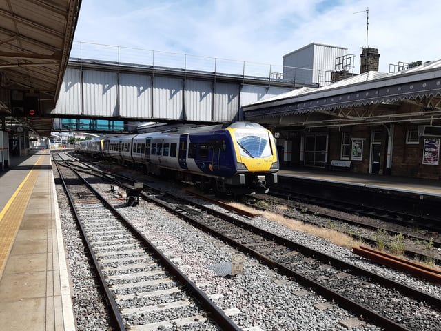 Electrification of the railway line between London and Sheffield is expected to be completed by 2030, the Government has said and will contribute to decarbonisation and quieter trains as new bi-mode trains will be used which can be powered by overhead electricity or a diesel engine.