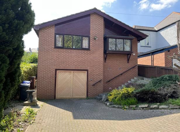 This three bedroom detached bungalow is on Don Avenue, Middlewood, and is listed at £325,000.