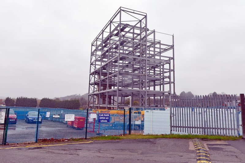 In other Chesterfield Waterside-related news, Avant Homes is continuing to build 173 two, three and four-bedroom houses at the sprawling site.
