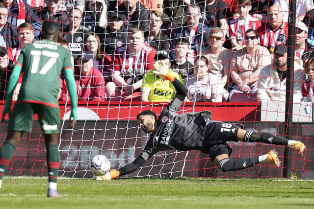 Apart from the goal, when he was left horribly exposed, and one fairly routine save from Martin's drilled effort, it was a relatively routine afternoon for the man between the Blades posts