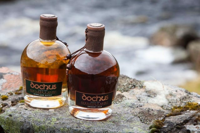 Blended and bottled in Scotland, Dochus is described as ‘third-generation’ product, using an advanced extraction process to derive the character of alcohol from aged wooden casks to create an authentic nose and taste.