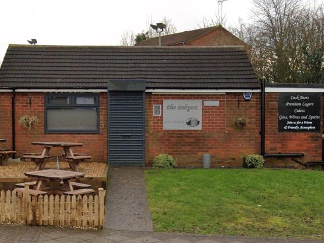 The Good Beer Guide says: "This micropub usually services a range of up to four real ales and 11 real ciders. Based in what was once a betting shop."