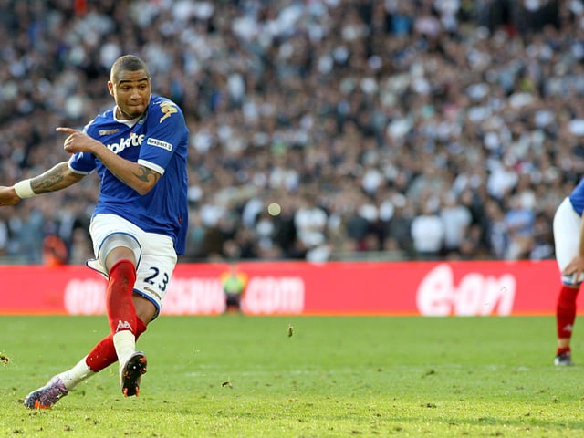 Scored five goals in his only season for Pompey before moving to Serie A. Represented Ghana at two World Cups. At 32 he made a surprise move to Barcelona last season on loan from Sassoulo. Now on loan at Besiktas from Fiorentina.