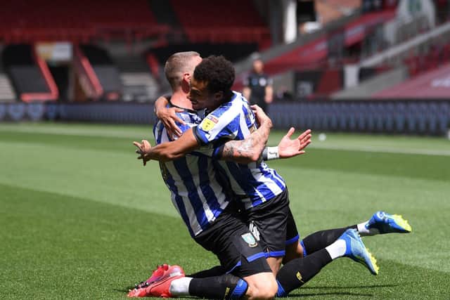 Connor Wickham celebrates another Sheffield Wednesday goal. (Action Plus Sports/Alamy Live News)