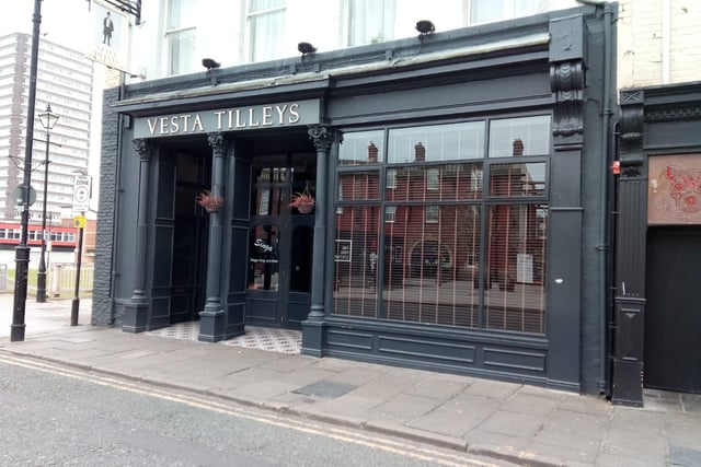Most people have a favourite pub. With many unable to go to their jolly hangout we've got you covered this weekend with Vesta Tilleys on our virtual weekend.