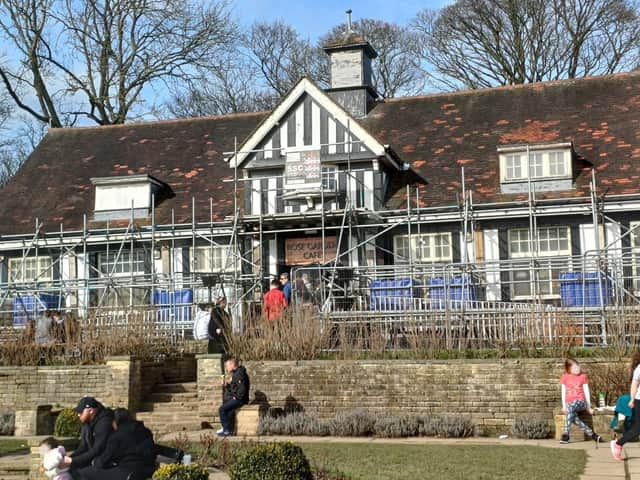 The Rose Garden Cafe in Graves Park, Sheffield with customers queuing out of the door on Sunday, March 2, 2025. Picture: Julia Armstrong, LDRS
