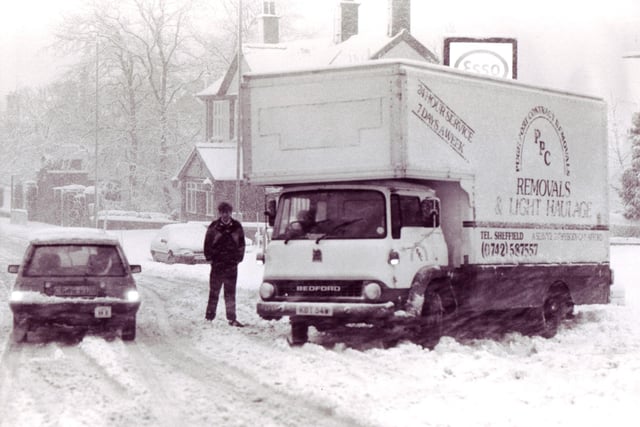 Snow in Sheffield - December 1990