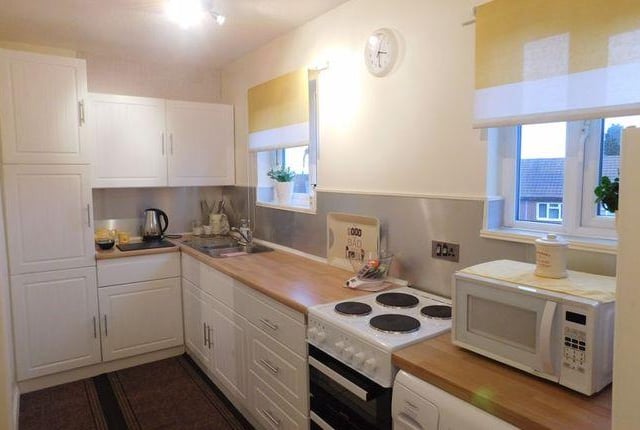 Viewed 860 times in the last 30 days. This two bedroom flat has been recently modernised throughout. Marketed by Zebra Sales & Lettings, 01623 355722.