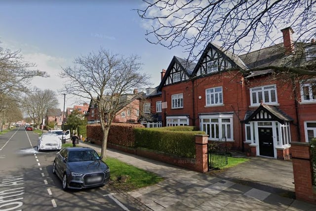 The average price of a property on North Avenue is £936,537 according to Zoopla.