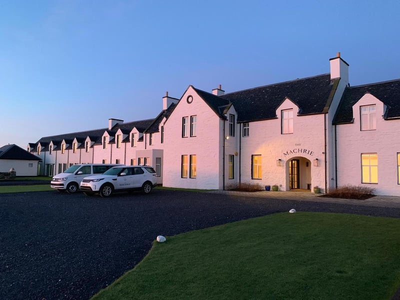 Sitting on the coast just outside Port Ellen on the Isle of Islay, the 4-star Machrie Hotel & Golf Links is another great option for golfers. As well as an 18-hole championship course, there is also a 6-hole par 3 'Wee Course', a driving range, and White Hart Beach is just 150 yards away.