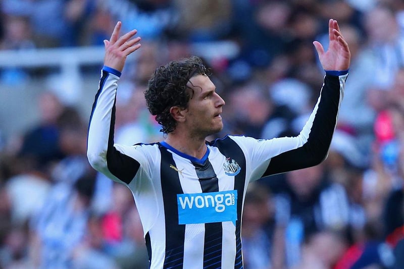 Janmaat, 31, returned to the Netherlands to join ADO Den Haag after terminating his contract at Watford in October 2020, months after their relegation to the Championship.