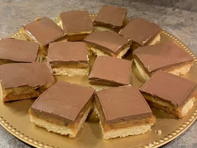 Now these wouldn't last long at a dinner table would they. Marvellous work John.