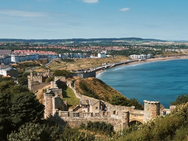 Ideal if you want to escape for a break by the sea, Scarborough is famed for its beautiful scenery and golden sandy beaches, and offers miles of coastline to explore on foot.