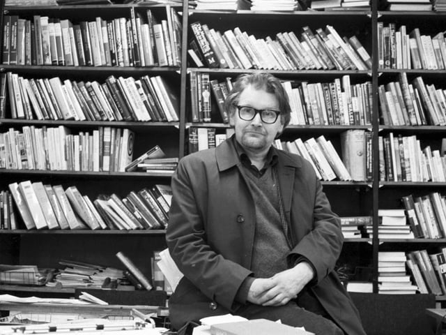 Scottish writer Alasdair Gray in Edinburgh, February 1983.