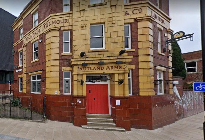 86 Brown St, S1 2BS. The Rutland was built in 1936 and it is still possible to see the layout from that time. In addition to a considerable amount of Art Deco-style interior glasswork (installed in 1988), it has a very impressive tiled exterior. CAMRA says it is on the Sheffield Local Inventory of Historic Pub Interiors due to ‘a reasonable degree of intactness in its layout and some of its fittings’.