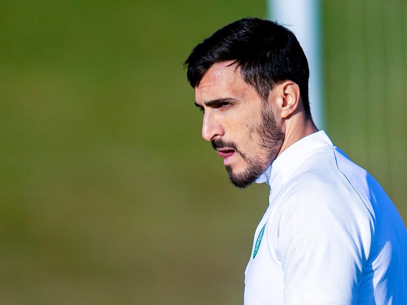 Celtic defender Hatem Abd Elhamed has landed in Israel as he prepares to rejoin Hapoel Be'er Sheva after failing to settle in Glasgow (Daily Record)