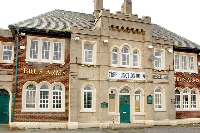 Over on West View Road, the Brus Arms was first built in 1938 and was demolished in 2009. Did you love a visit to the Brus?