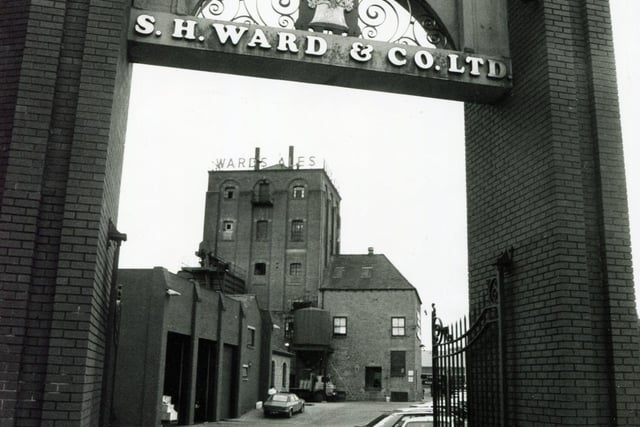 The entrance to Ward's Brewery, Ecclesall Road, 1990.