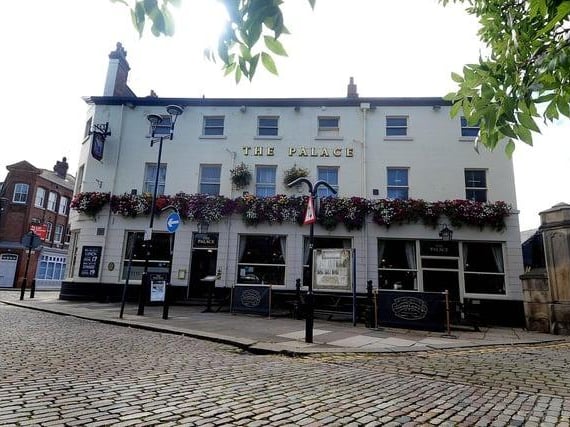 The Palace began life as a timber merchant’s house in 1741 before being recorded as an inn in 1841. It was bought by Melbourne Breweries in 1926, then passed on to Tetley’s in the 1960s.