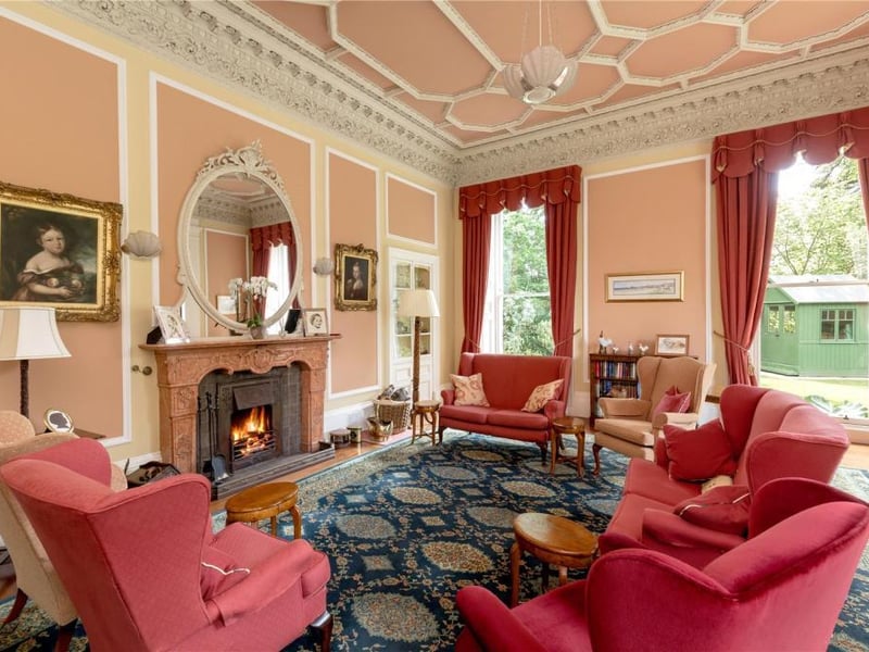 Drawing room.
