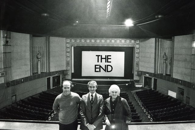 The closing of the Vogue Cinema at Sheffield Lane Top in 1975.  Left to right is Steve Kay, manager, and staff members Jack Ward and Jean Haythorne