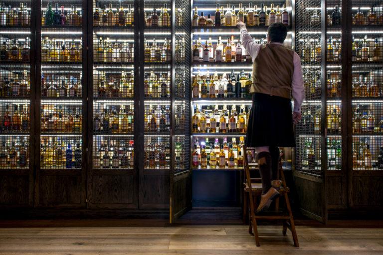 The five star Balmoral in Edinburgh is an ideal spot for whisky lovers thanks to its award-winning Scotch bar. Scotch’s kilted whisky ambassadors are on hand to navigate through the bar’s exciting 500-strong whisky list and will tell a tale or two about Scotland’s national drink