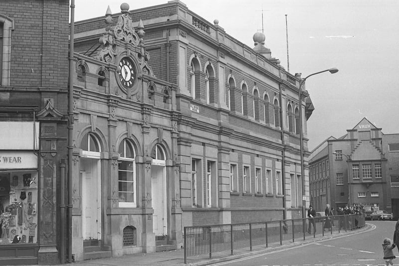 Ann Malcolm said: "High Street Baths then a savoury dip from the butchers across the road." The baths are pictured here in 1975.