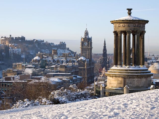 Odds: 3/1. Implied chance of snow on Christmas Day: 25%