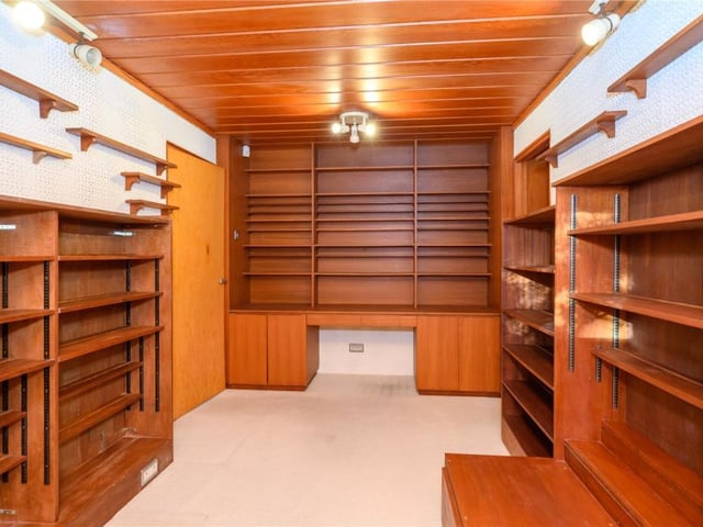 Bedroom 3 / Office.