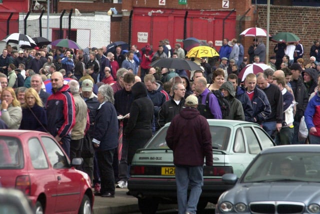 More Bramall Lane queues this time for tickets for the Play-Off Final at Cardiff in 2003