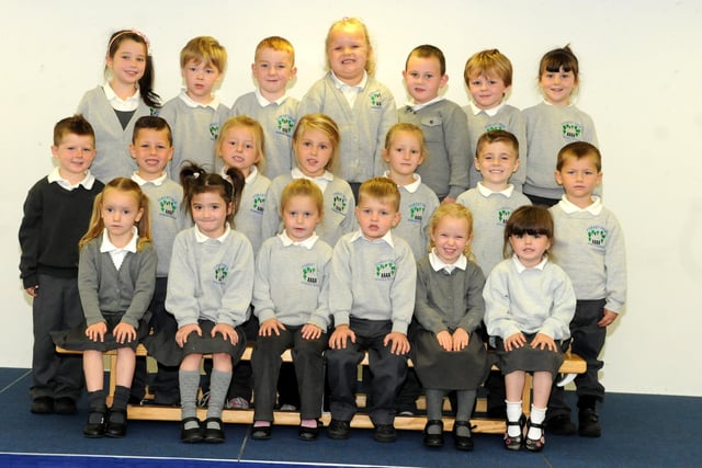 Forest View Primary School back in 2014 and here us Miss Waugh's reception class. Don't they look smart.