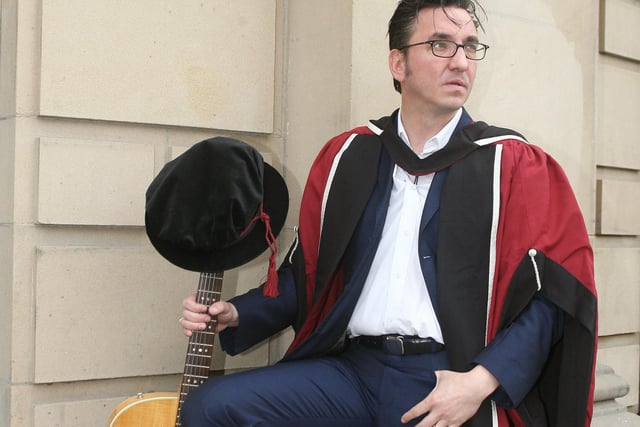 Singer Richard Hawley took his guitar along when he was awarded an honorary doctorate from Sheffield Hallam University in 2008
