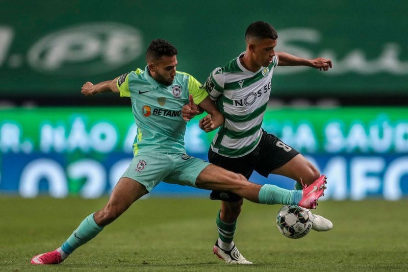 Newcastle United are falling behind Everton in the race to sign Sporting Lisbon talent Matheus Nunes. (Record) 

(Photo by CARLOS COSTA/AFP via Getty Images)