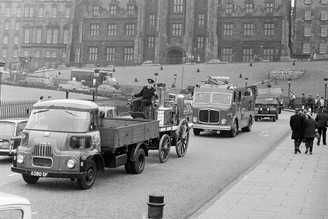A Festival of Motoring parade travels down the Mound in July 1965.