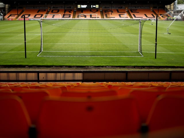 Average attendance: 7,516