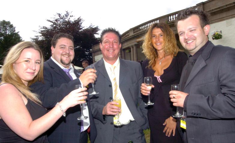 A group enjoying a drink at the 2007 Leger Day races.