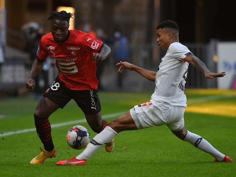 Kevin Phillips has also stated that Leeds United could move for Boubakary Soumare of Lille. The 21-year-old has impressed in Ligue 1 this season and could be sold this summer. He said: "He’s a technical player. He’s a French Under-21 and they’re always technically fantastic. He’d fit into that Leeds side because technically the whole team looks very good." (Football Insider)
