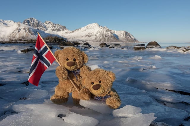 John James and bob the teddy bears on the Lofoten Island, Norway.
These adorable teddy bears could be the world's most well-travelled cuddly toys - as their photographer owner has chronicled their adventures in 27 different countries. Christian Kneidinger, 57, has been travelling with his teddy bears, named John and Bob since 2014 - and his taken them to some of the world's most famous landmarks. The teddy bears have dressed up in traditional Emirati clothing to visit the Sultan's Palace in Oman, and have braved the cold on a glacier on Lofoten Island in Norway.
