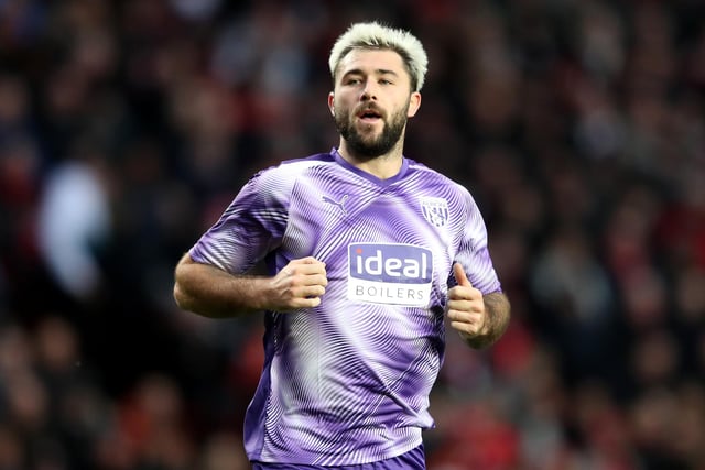 Alan Hutton has suggested that Celtic could look to sign Charlie Austin this summer after the West Brom striker revealed his interest in Glasgow switch. (Football Insider)
