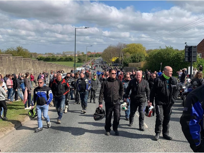 Edlington Lane was brought to a standstill for the tribute.