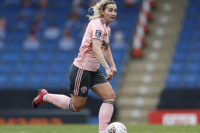 Maddy Cusack in action for Sheffield United Women.