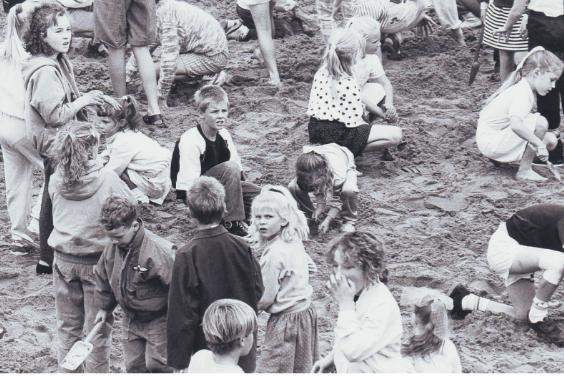 Another busy scene from 1989 where 300 children took part.