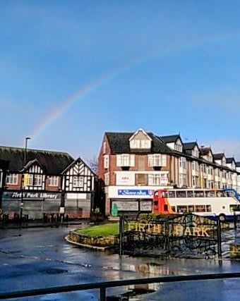 Showers and a beautiful rainbow in Firth Park taken by @CazCutts1