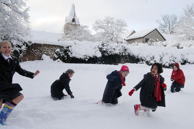 Pupils from Saville House School in Mansfield Woodhouse made it in through the snow in December 2010