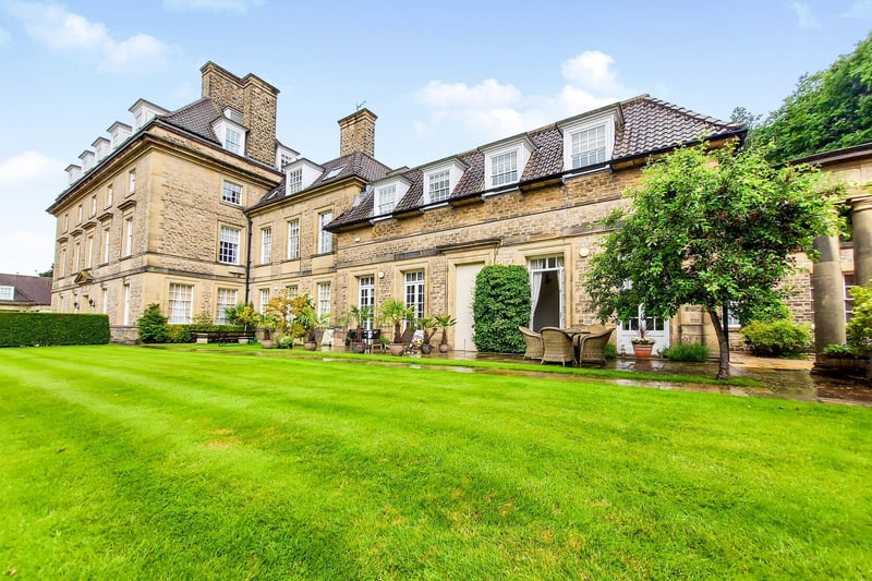 This four bedroom mews house in King Edwards, Rivelin Valley, is on the market for £600,000 with Purplebricks. https://www.purplebricks.co.uk/property-for-sale/4-bedroom-mews-house-sheffield-1170096